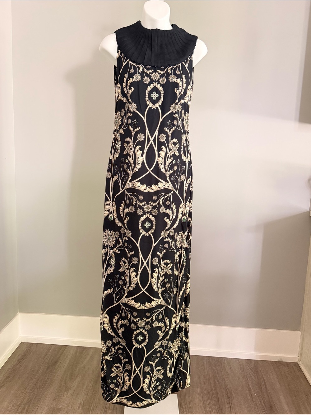 Agua by AGUA BENDITA Stunning Pleated Collar Maxi Dress Sz XS/S NWT $960!!